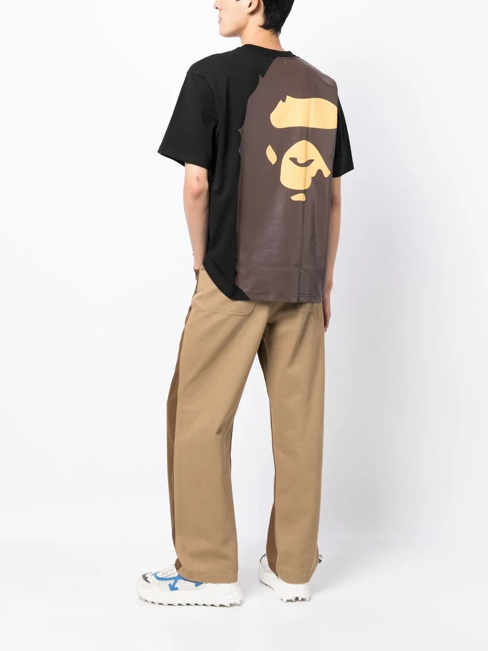 A BATHING APE® graphic-print short-sleeve T-shirt