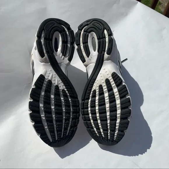 Adidas Falcon Trainer black white trainer sneaker men 9.5