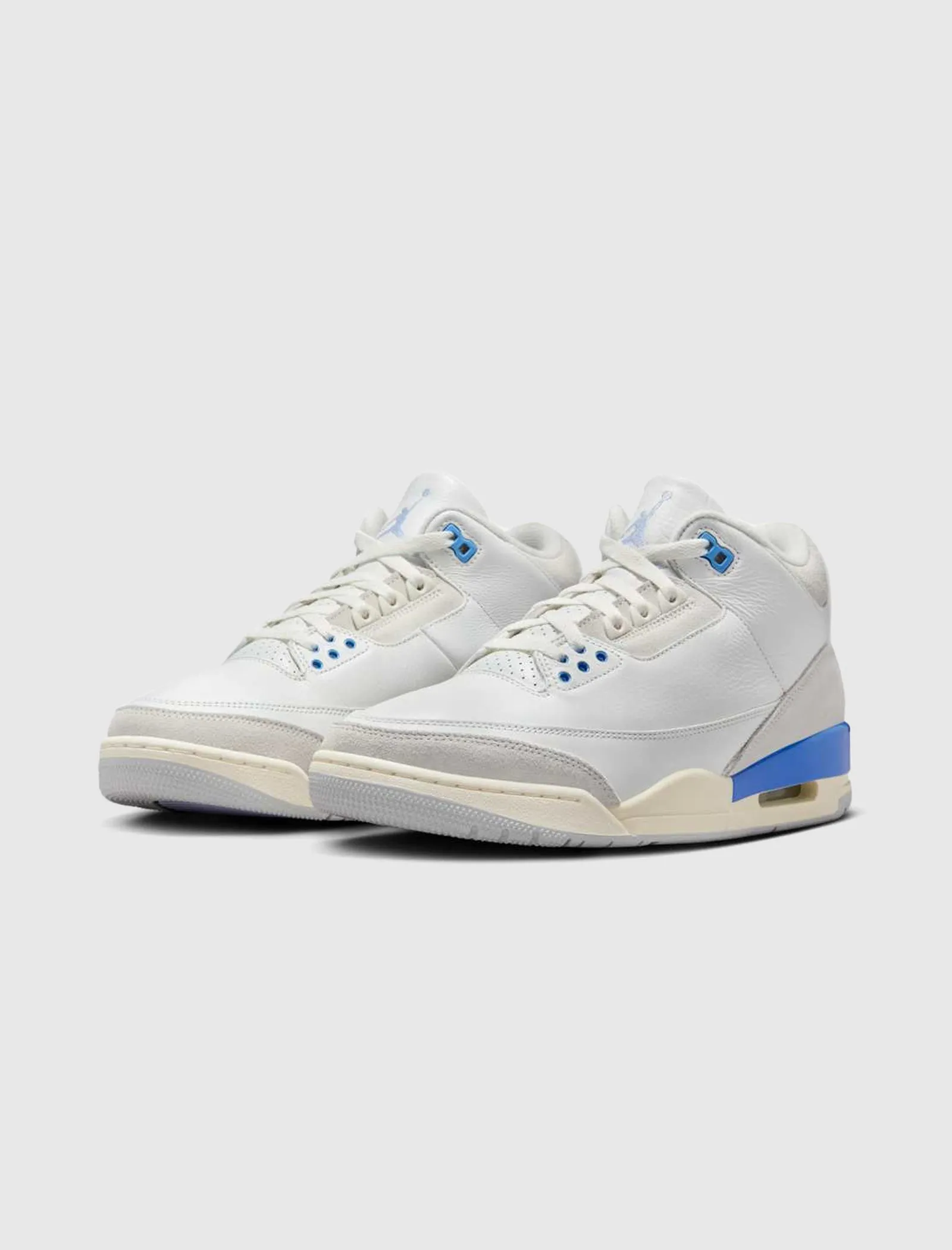 AIR JORDAN 3 RETRO "LUCKY SHORTS"