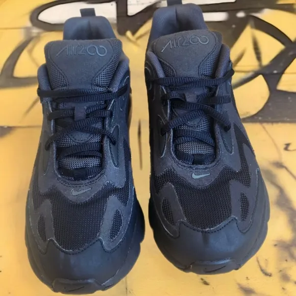 &quot;HOST PICK&quot; NIKE AIR MAX 200 TRIPLE BLACK YOUTH ATHLETIC SNEAKERS SIZE 6Y