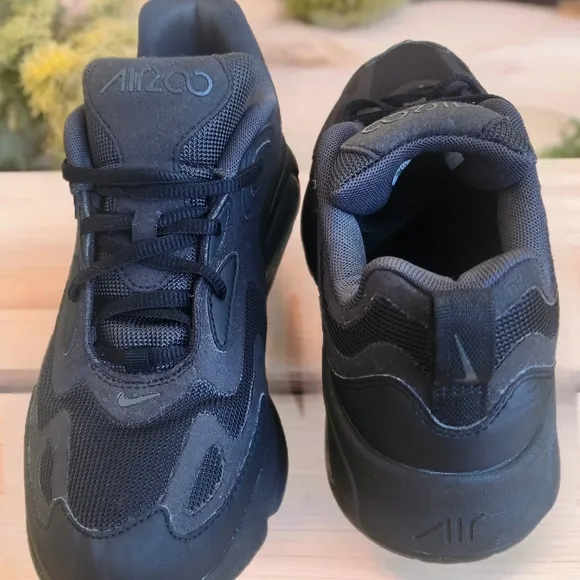 &quot;HOST PICK&quot; NIKE AIR MAX 200 TRIPLE BLACK YOUTH ATHLETIC SNEAKERS SIZE 6Y