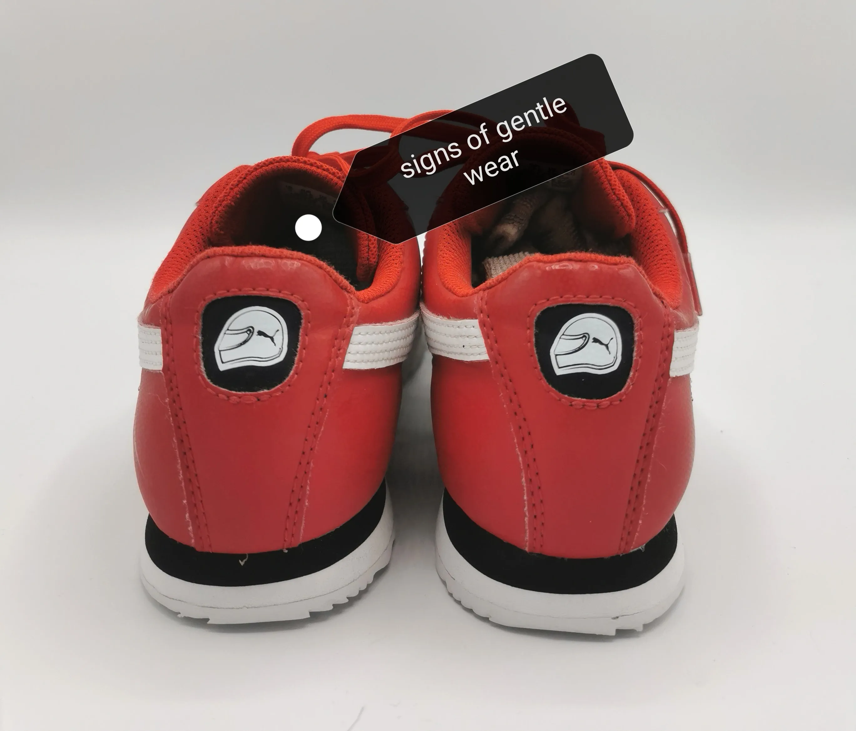 BOY SIZE 4 YOUTH JUNIOR - PUMA, Ferrari Running Shoes EUC B59