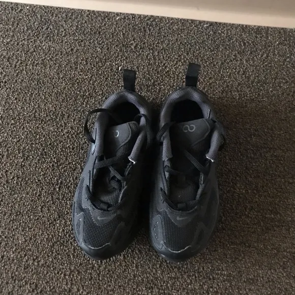 Brand New Air max 200 (Still in box)