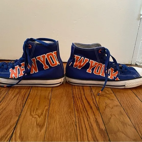 Converse Chuck Taylor Kids All Star NBA New York Knicks Hightop Sneakers…