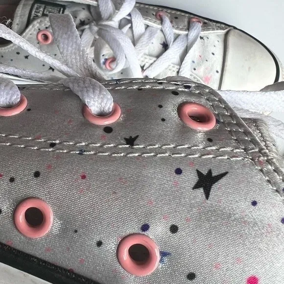 Converse Girl's CTAS OX Mouse/Multicolor Sneakers 665360F Size 4