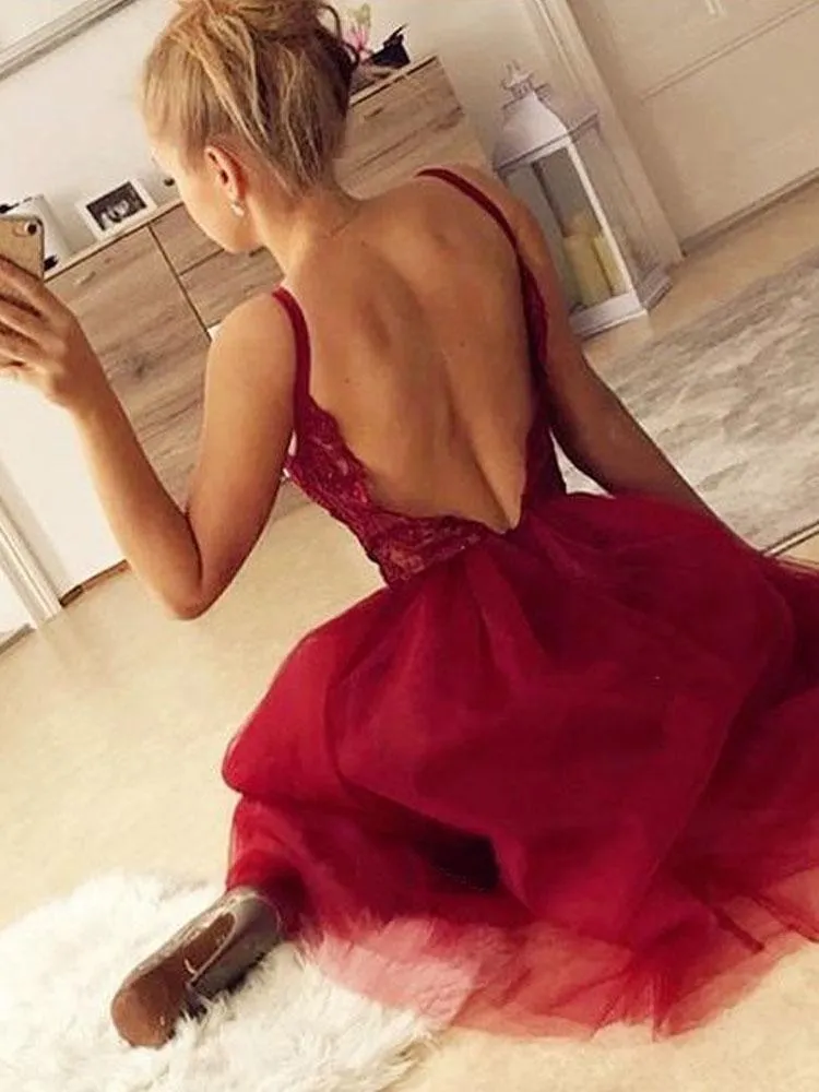 Cute A Line V Neck Spaghetti Straps Dark Red Short Homecoming Dresses with Lace HD0048