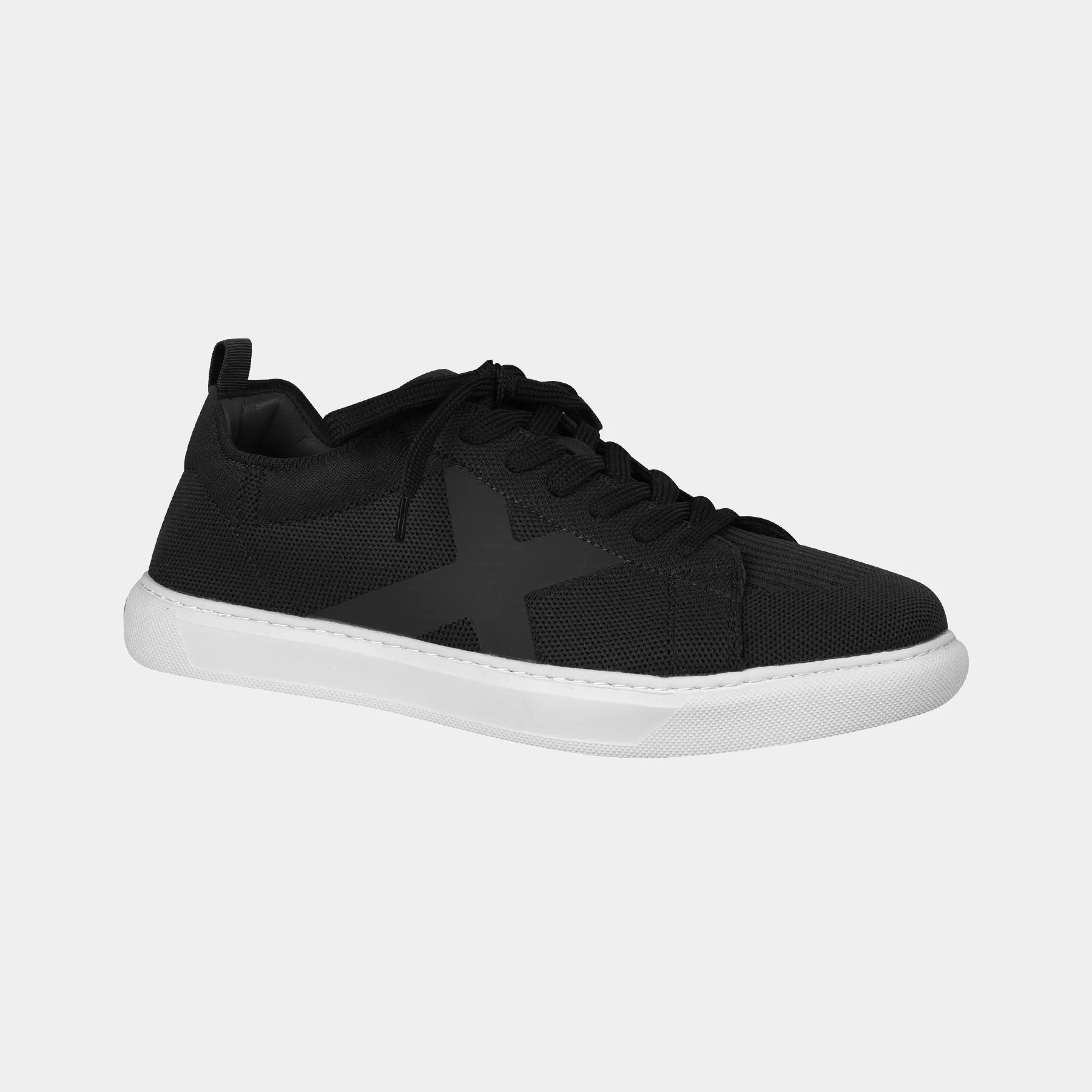 DISCOVERY Tricorn Black