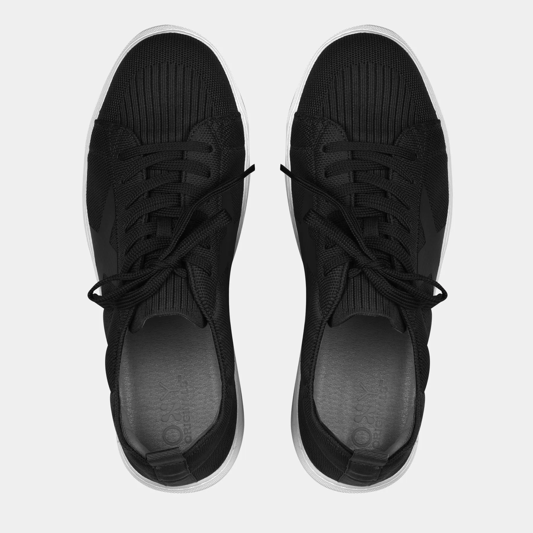 DISCOVERY Tricorn Black