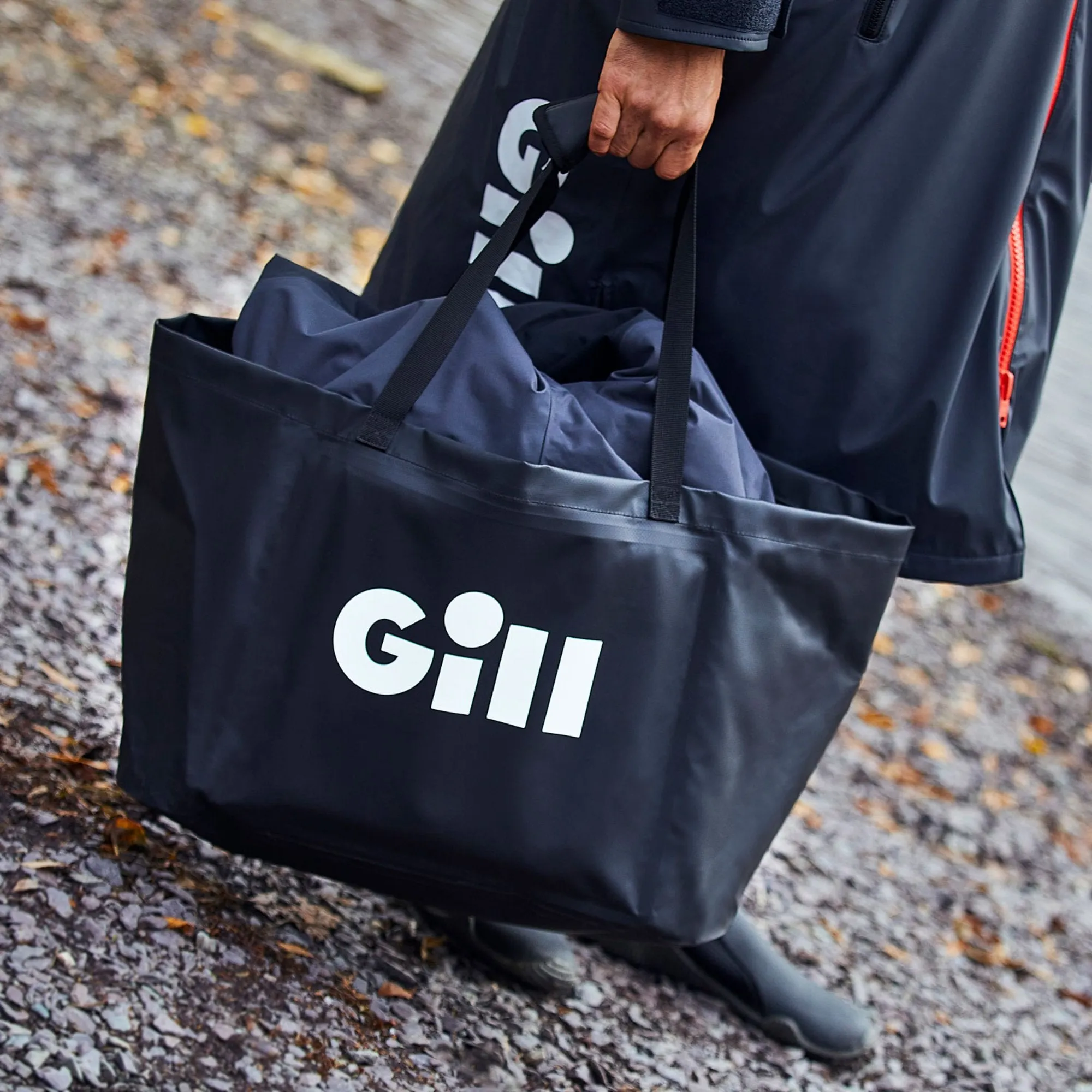 Gill Changing Mat & Wet Bag Black 1 Size