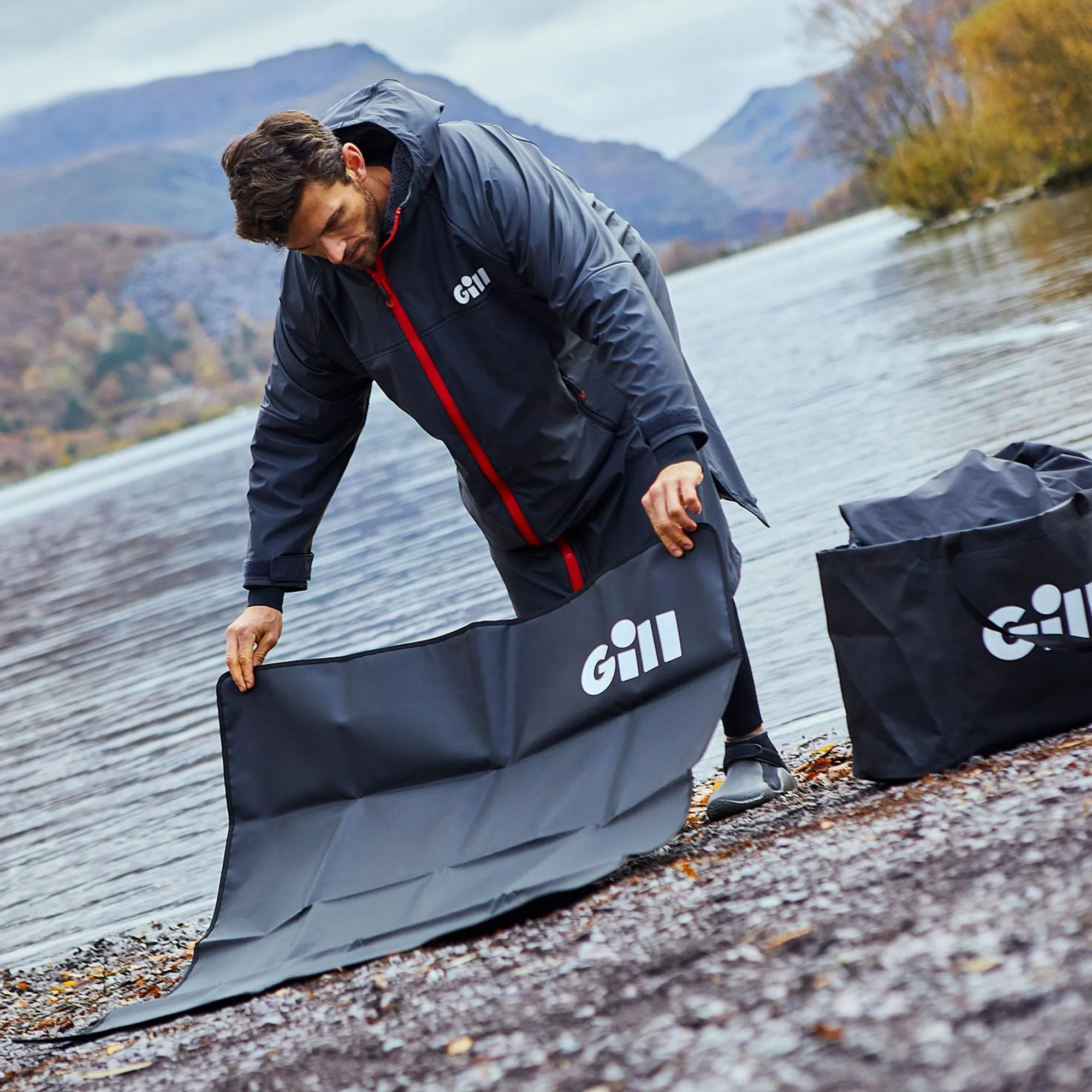 Gill Changing Mat & Wet Bag Black 1 Size
