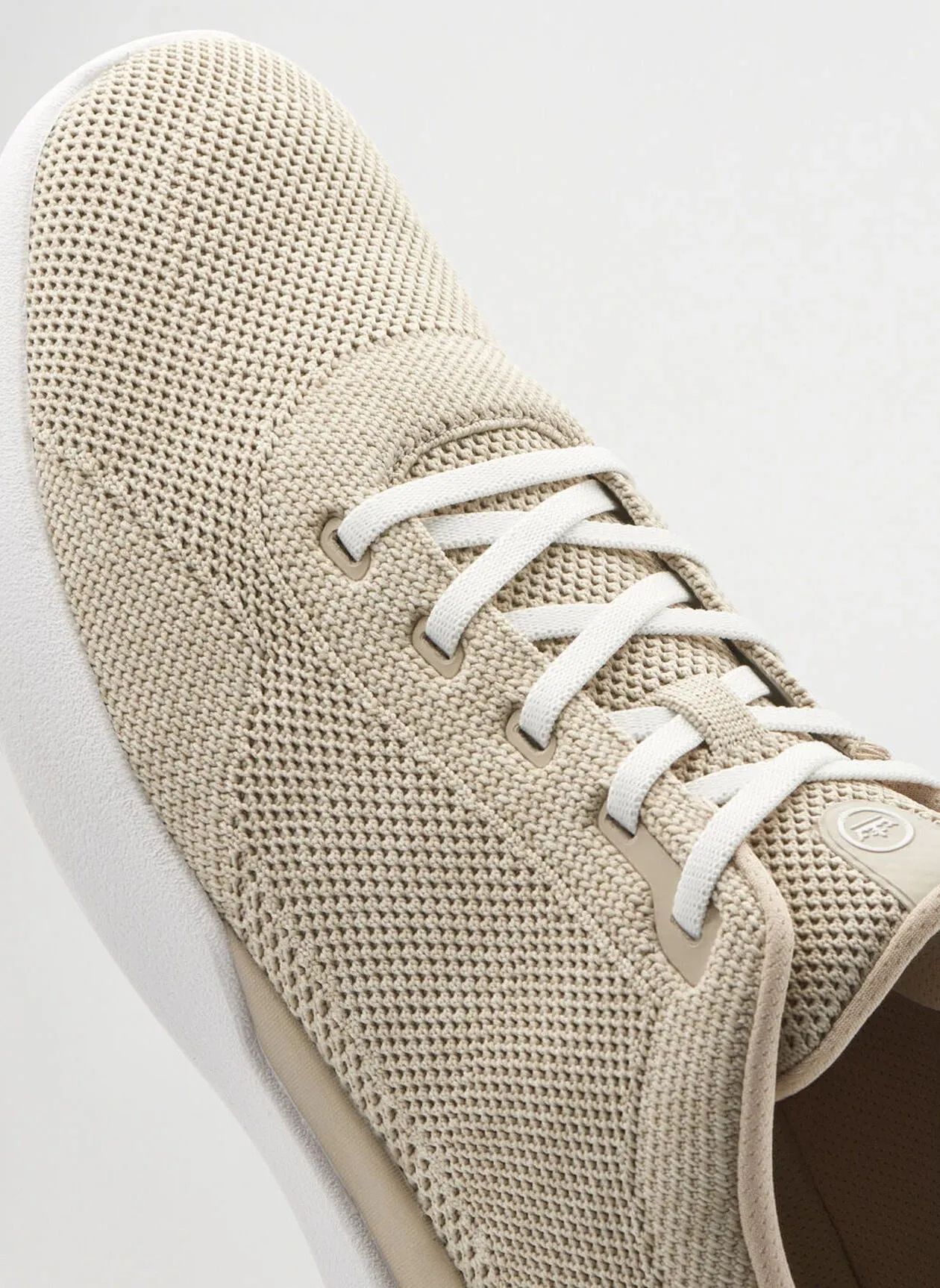 Glide V3 Sneaker
