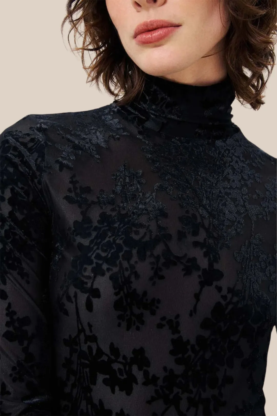 HIGH WINTER WOVEN TOP
