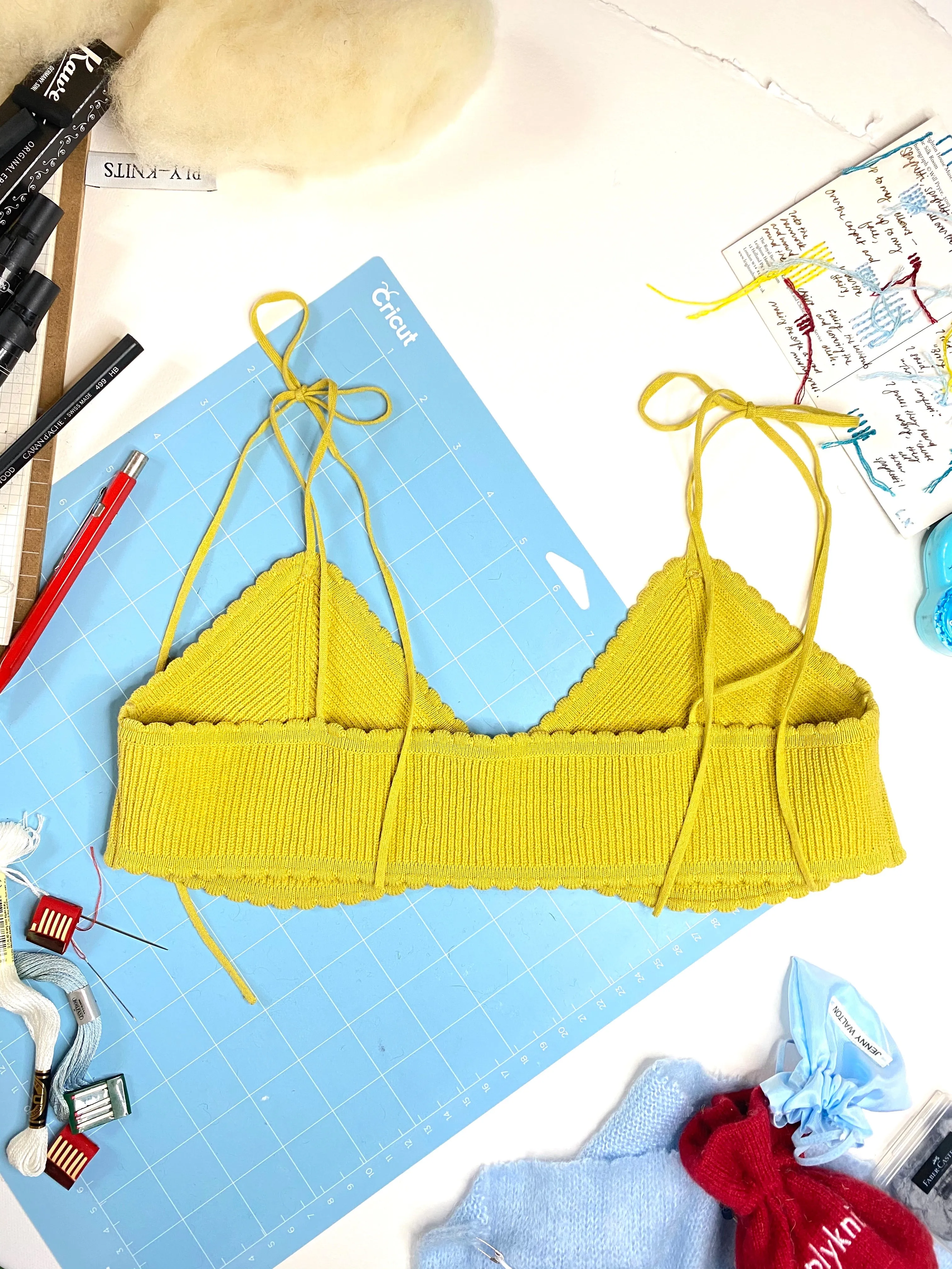 JENNY SCALLOPED BRALETTE IN HOT HONEY