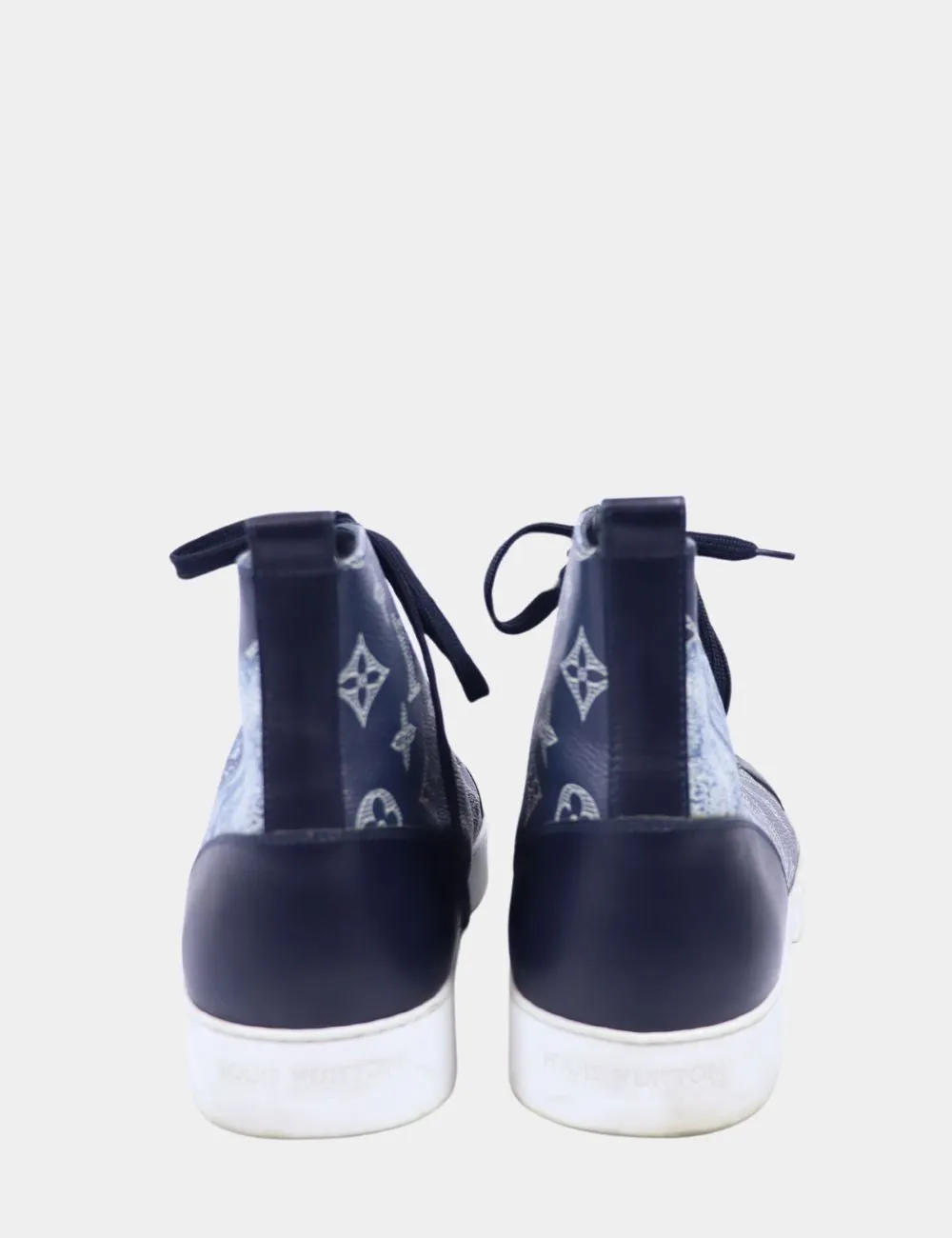 Louis Vuitton - EU 44