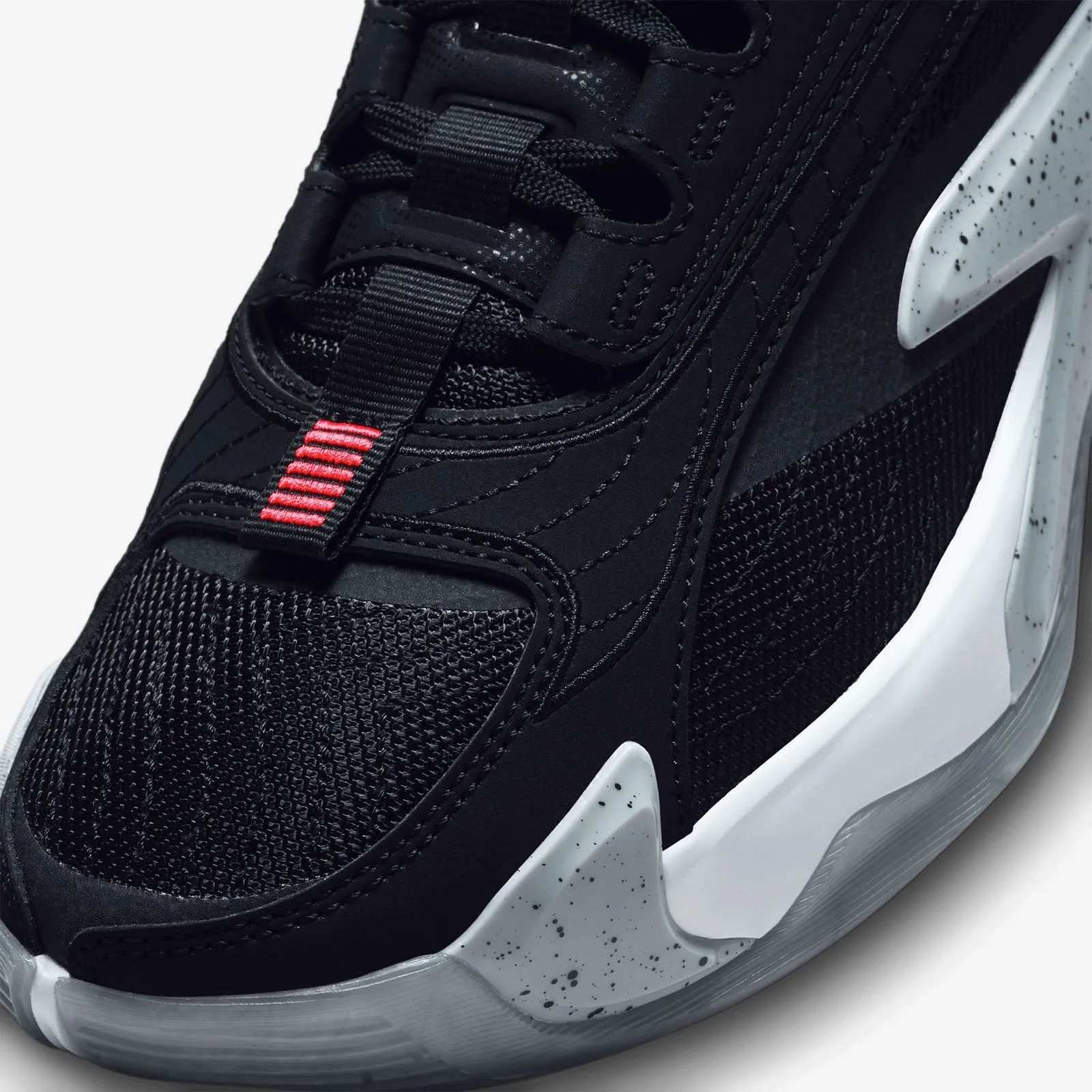 Luka 2 - 'Black Cement'