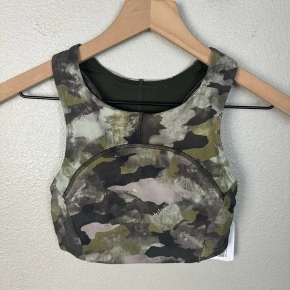 Lululemon NWT Tough Train High-Neck Sports Bra