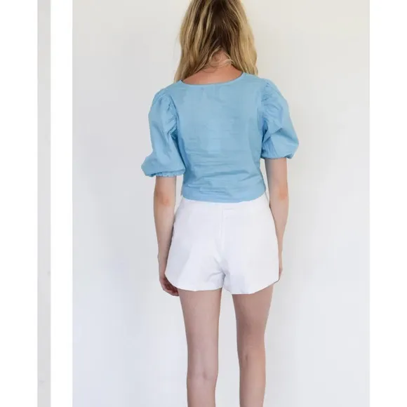 Never A Wallflower High Waist Short in White size Large