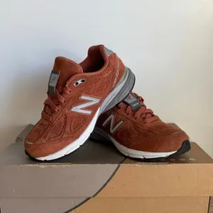 New Balance 990 V4  ‘Burnt Orange’ Kids Sneakers KJ990OOP- SZ 1 Y