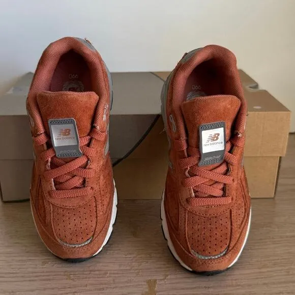 New Balance 990 V4  ‘Burnt Orange’ Kids Sneakers KJ990OOP- SZ 1 Y