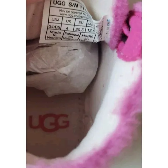 NEW UGG GIRLS RENNON II BERRY SNEAKERS GIFT BOX  SZ 04-05 US /12 -18 MO