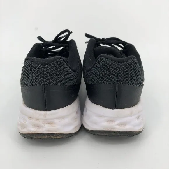 Nike Black &amp; White Athletic Sneakers | Boys Size 7
