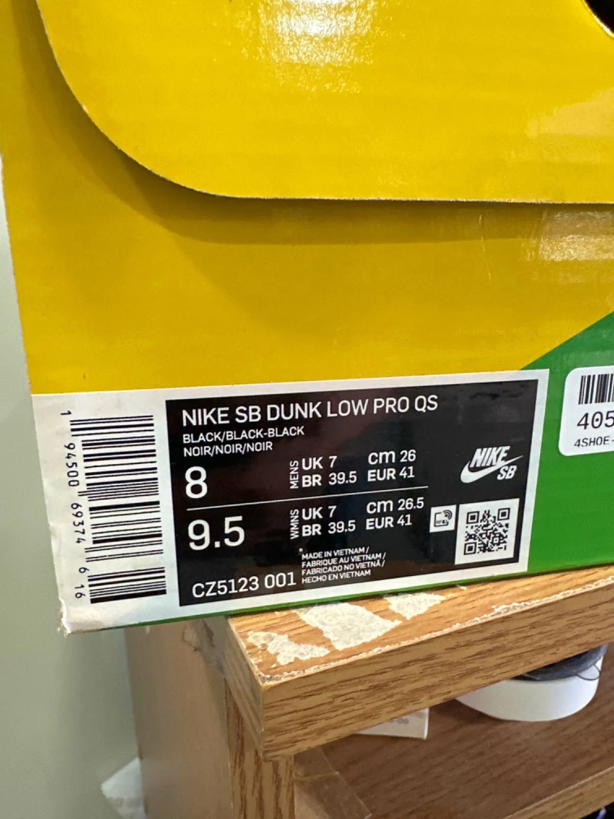 Nike CZ5123 Black SB Dunk Low Pro QS Trainers 👟 UK 07 👟