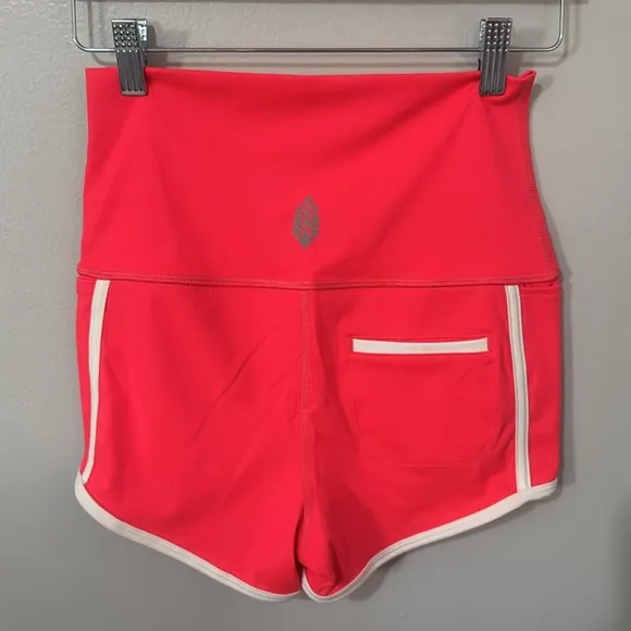 NWOT Free People Island Time Shorts Size Small