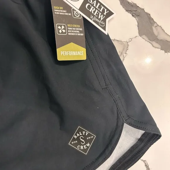 NWT SALTY CREW Beacons BahamaWomens Boardshorts