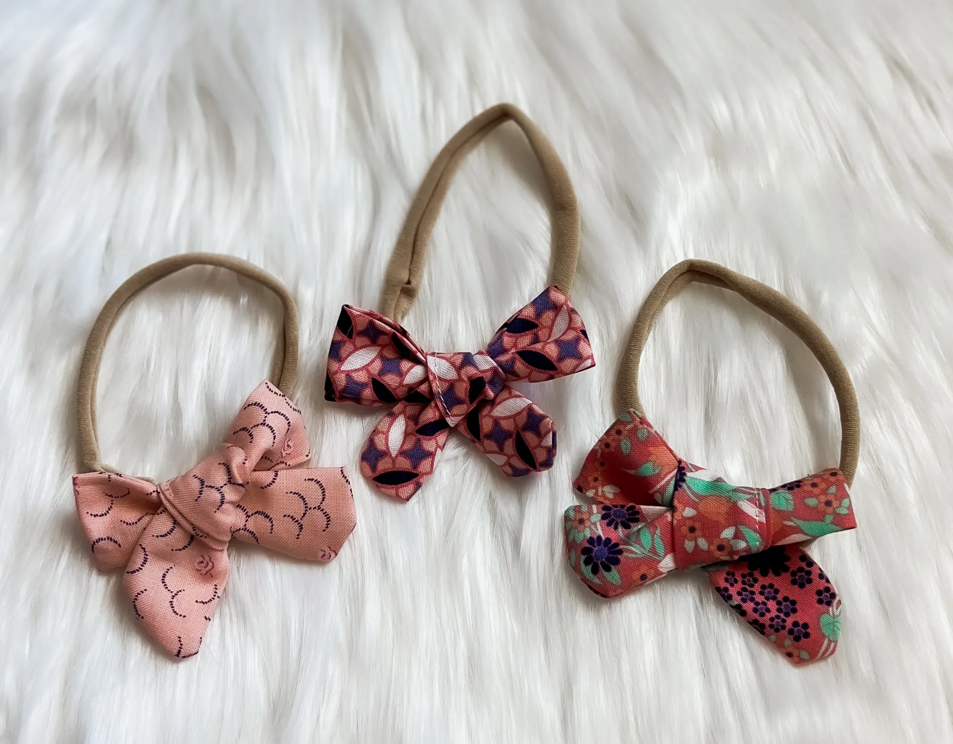 Pink Star Crib Shoes & Bow Set