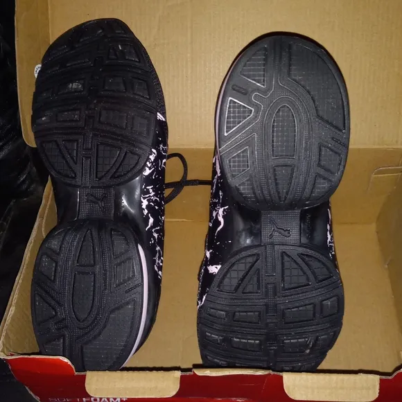 Puma Pink and Black Sneakers with Knit Upper and Rubber Soles