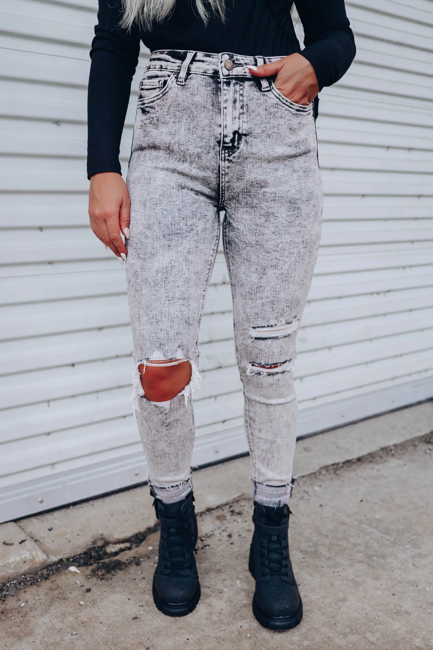 Reba Released Hem Skinny Jeans