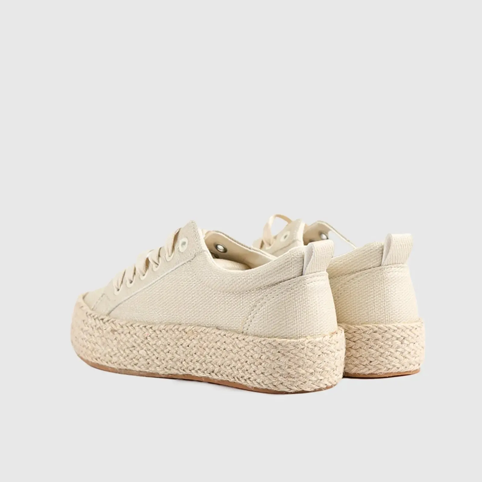 Soft Style Foster Light Gold 01475
