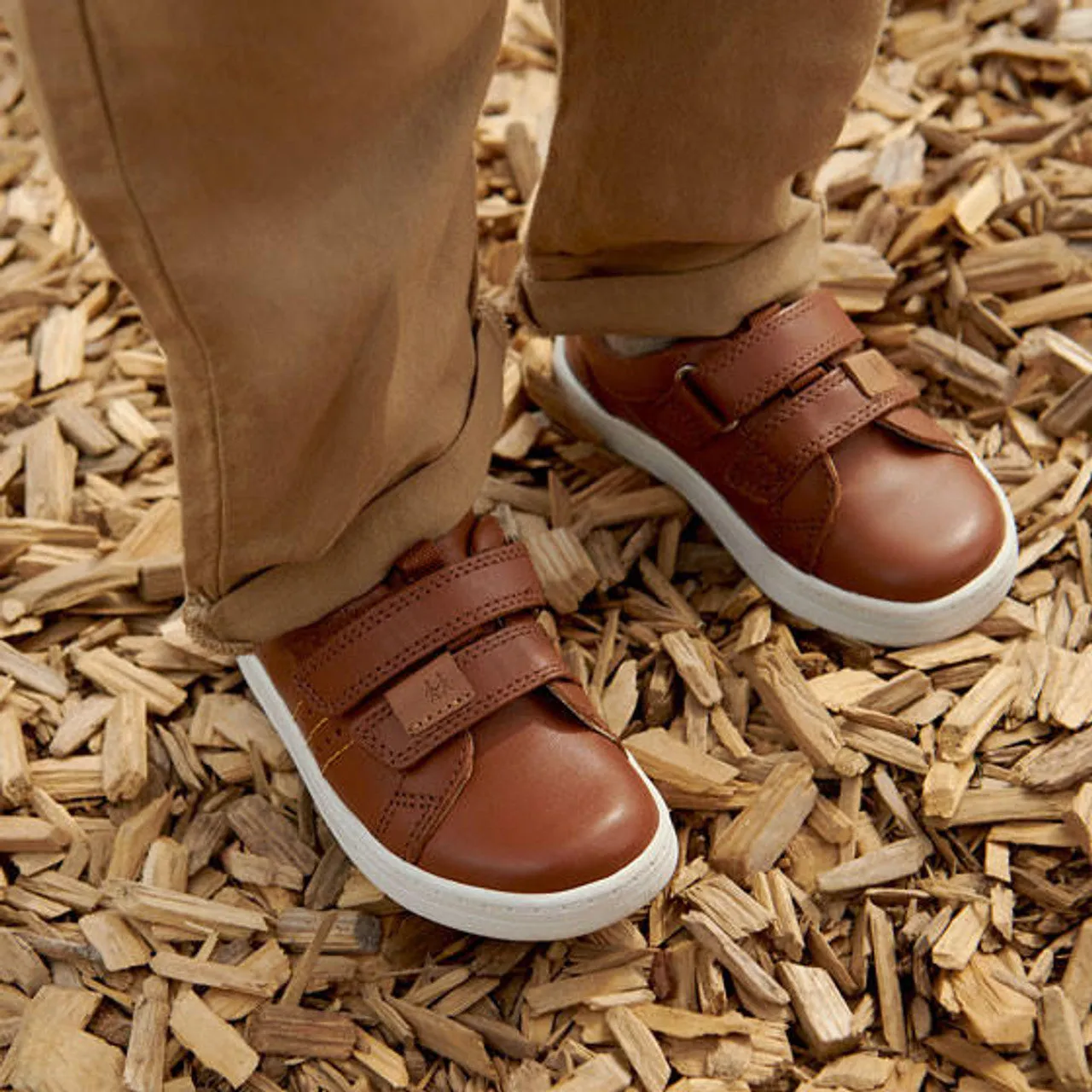 Start Rite Explore Tan Leather Riptape Shoe
