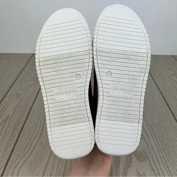 Steve Madden Kids Little Girls Jrockwyr Lace-Up Sneakers 3 Metallic Multi $60