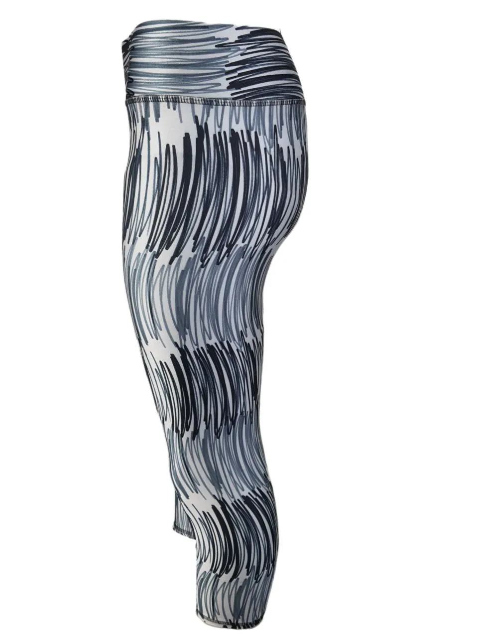 TEREZ Women's White Sketch Capri Leggings #4248755 Medium NWT