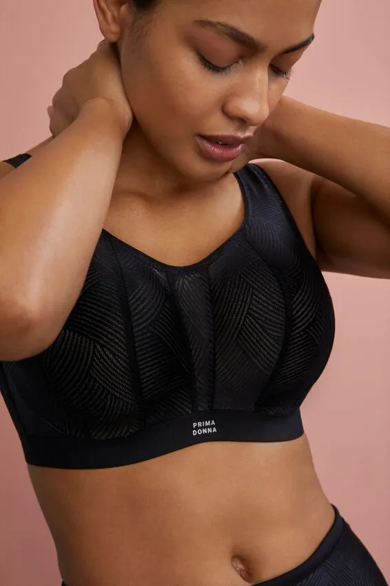 The Game Padded Sport Bra In Black - Prima Donna