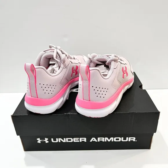 Under‎ Armour GGS Assert 9 Girls Size 6Y Running Shoes 3024634-600 Pink/White