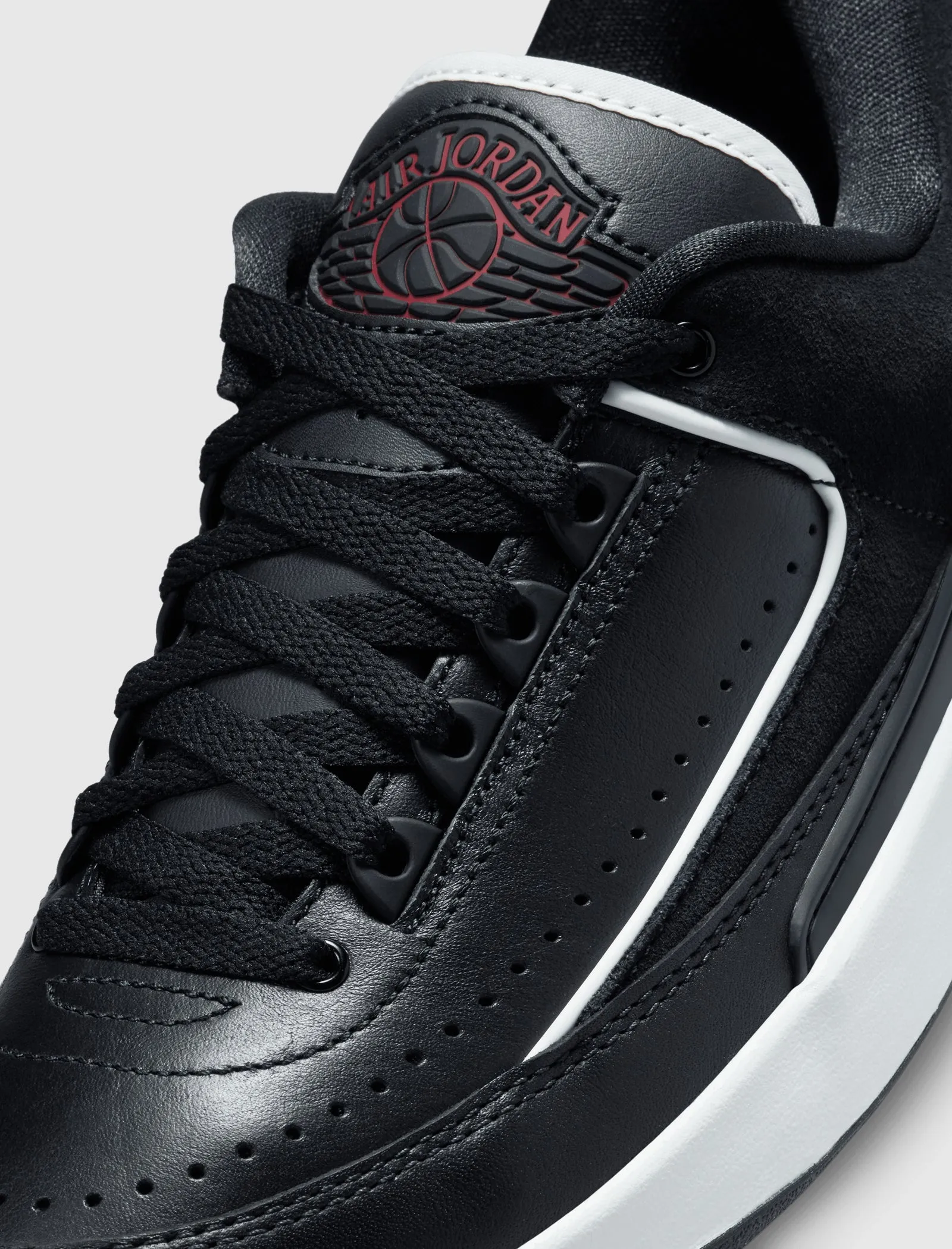WOMENS AIR JORDAN 2 LOW "BLACK/ VARSITY RED"